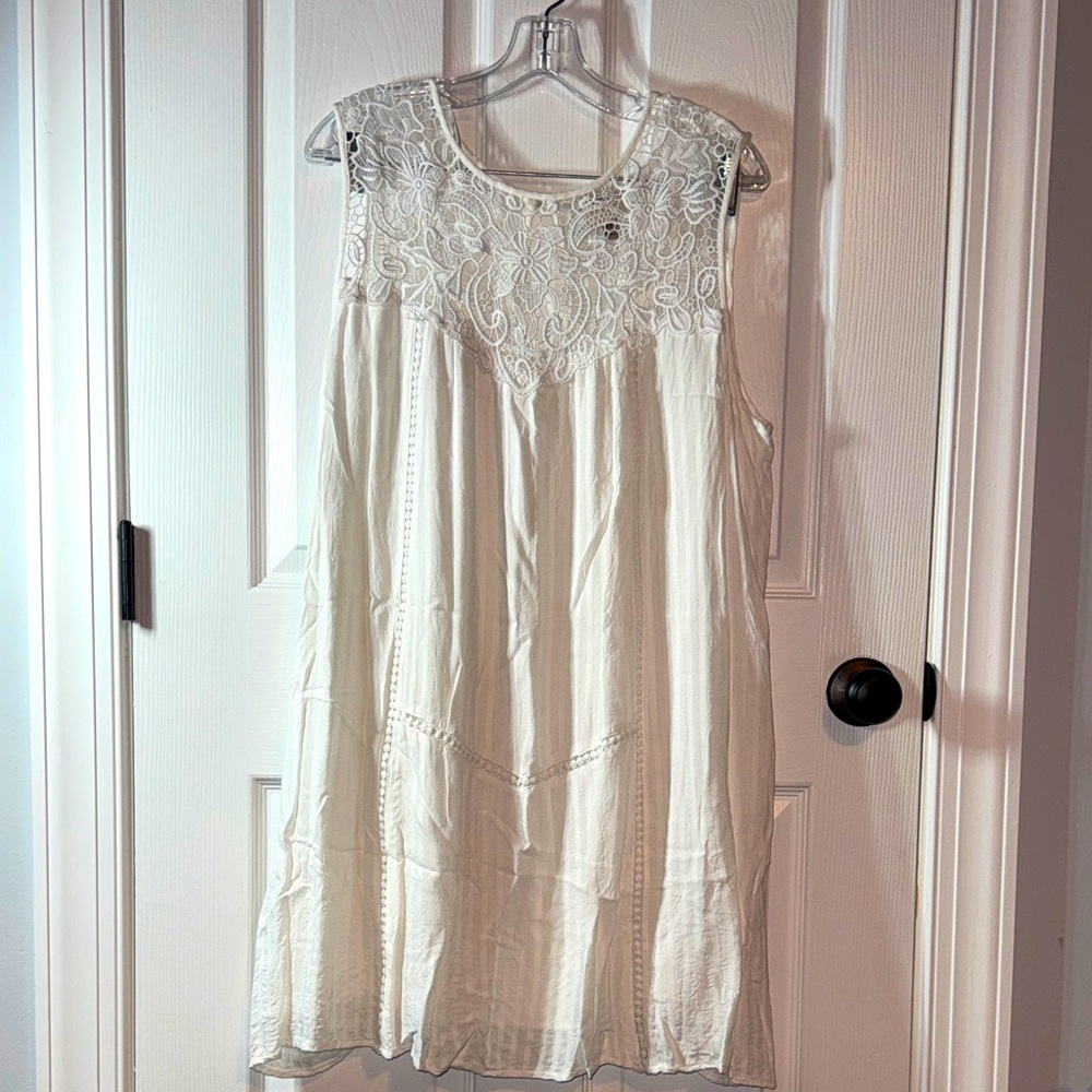 Knox Rose Ivory Lace Detail Dress